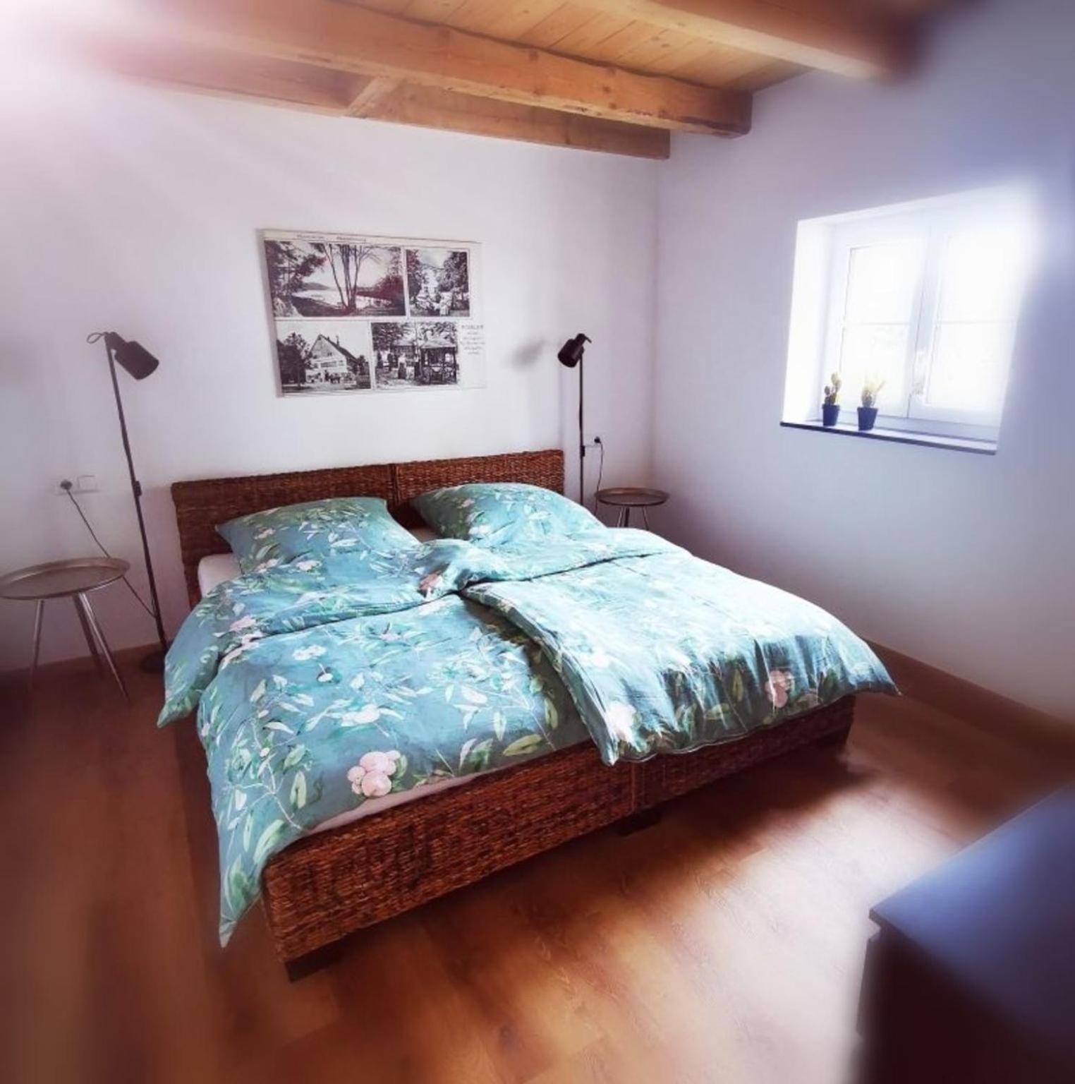 Roesslerhof Ferienwohnung Roesslerweiher Schlier Bagian luar foto